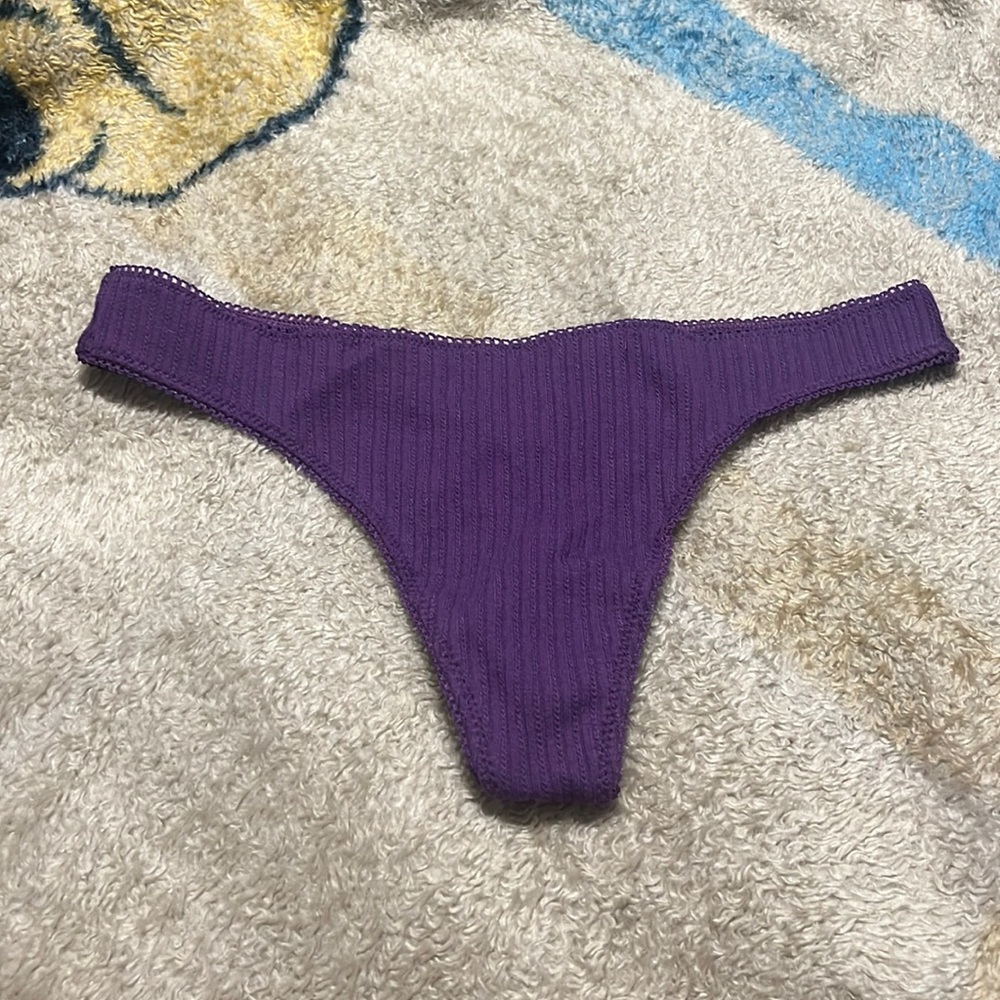 VS PINK Thong L